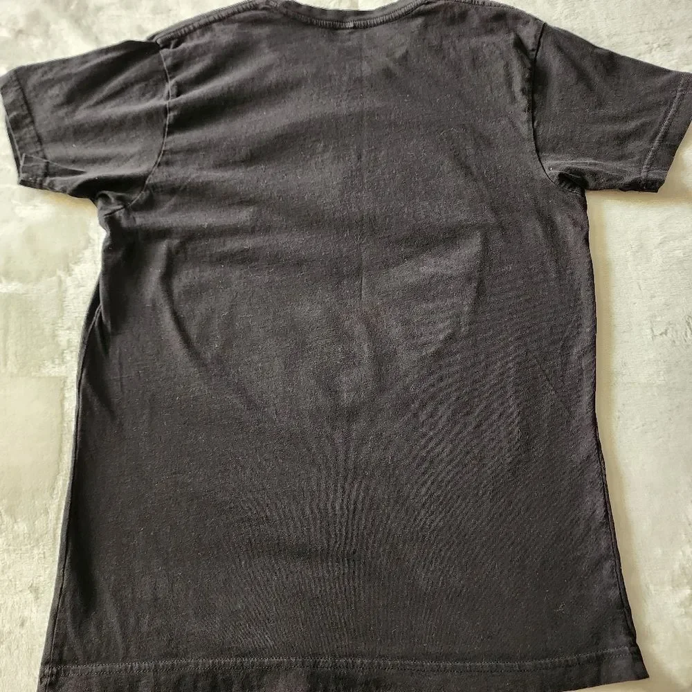 Cotton Heritage Jesse Royal Tshirt With Graphics Size Medium